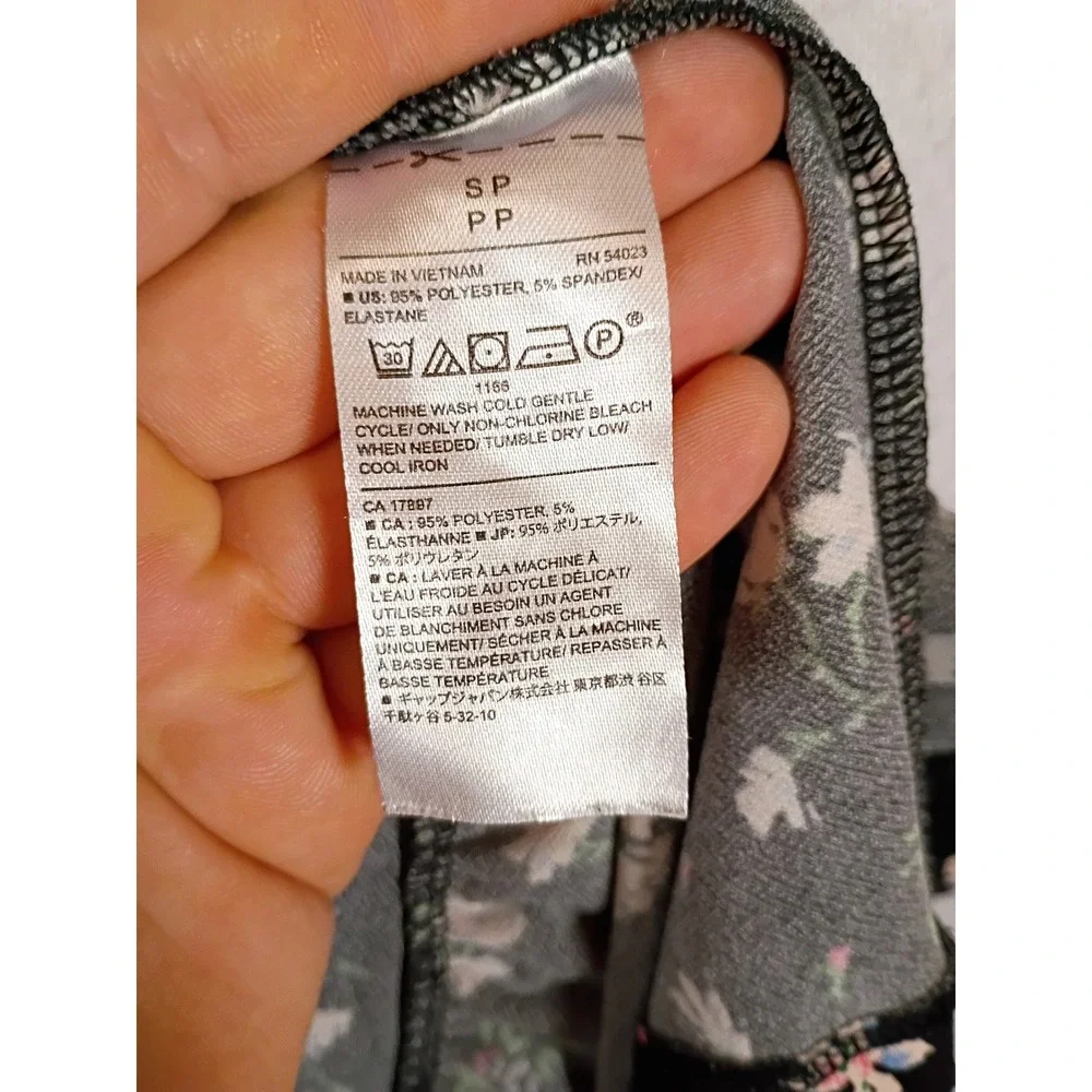 Banana Republic embrace effortless